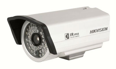 Камера Hikvision с ик-подсветкой